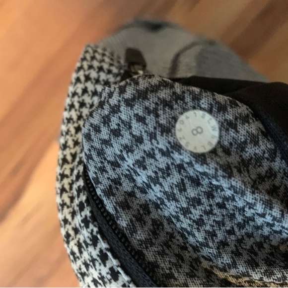 Lululemon Fast and Free Leggings - Picture 5 of 5